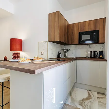 Les Lucioles 1 - Luxury 1 Bedroom Διαμέρισμα *